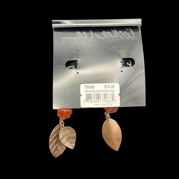 Cookie Lee Earrings Copper Tone Carved Orange‎ Rose Bead Metal Leaf Wooden Bead - Picture 5 of 7